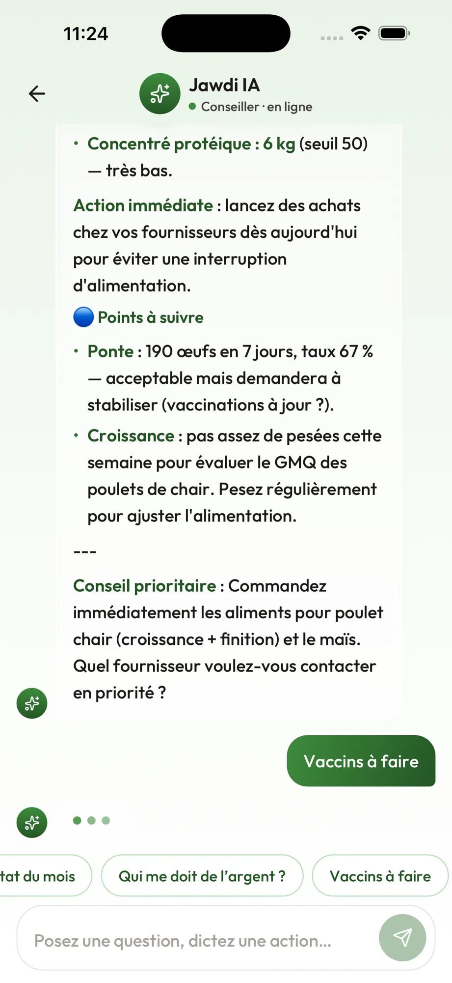 Jawdi IA propose un conseil prioritaire dans le chat mobile